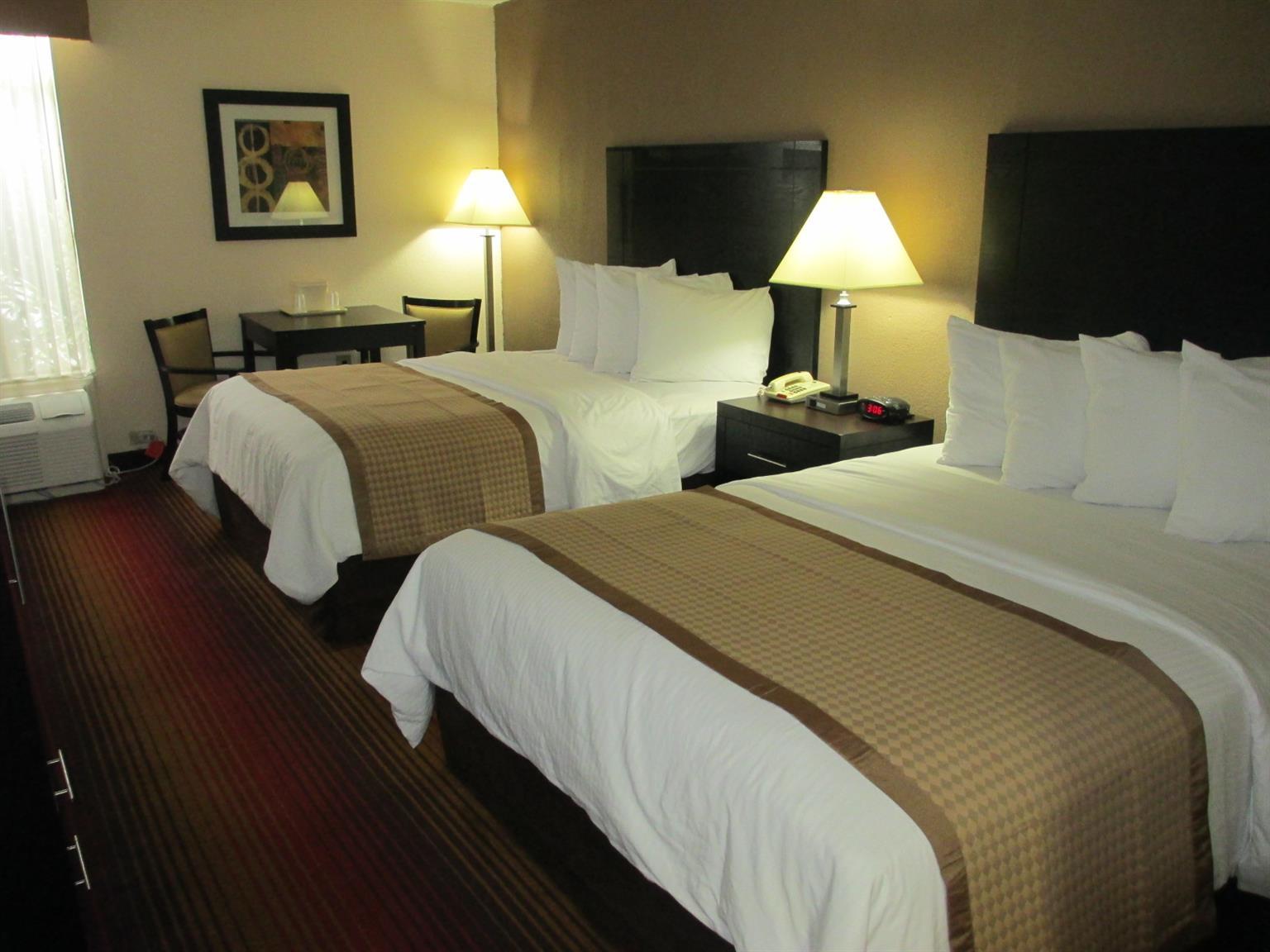 Best Western Hampton Coliseum Inn Exterior photo