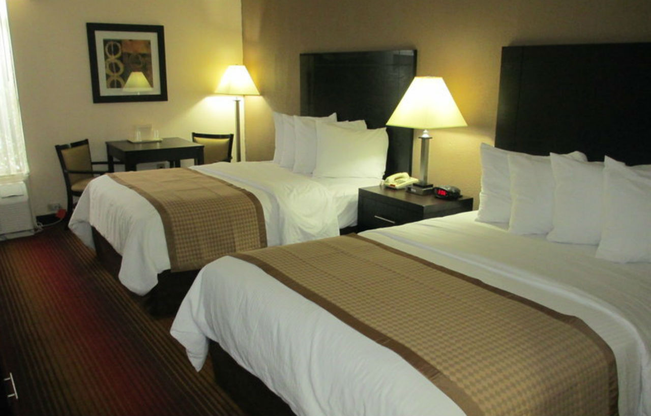 Best Western Hampton Coliseum Inn Exterior photo